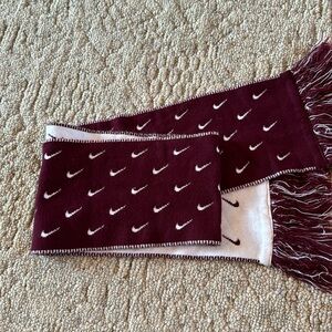 Nike scarf